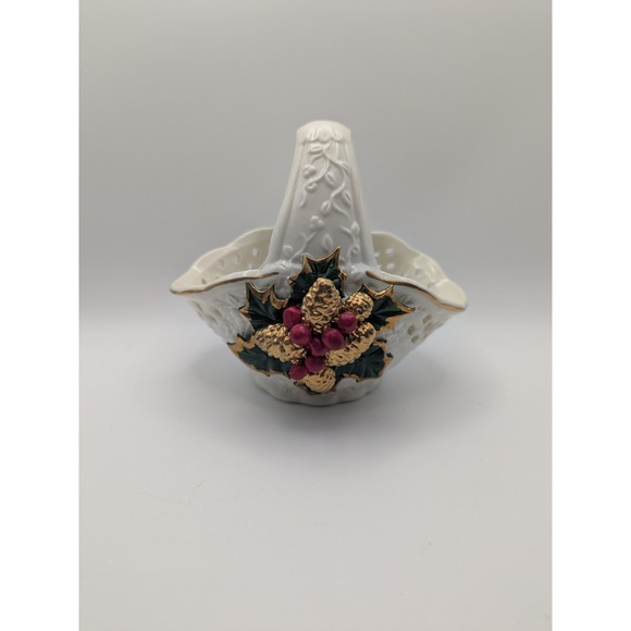 Other - Vintage White Ceramic Holly Berry Pinecone‎ Trinket Basket Candy Dish Gold Trim